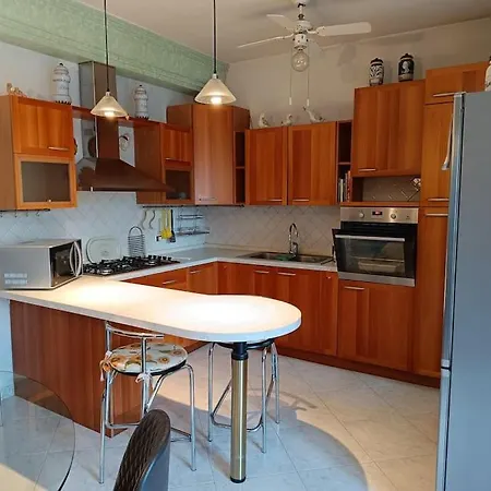 Apartment In Corte